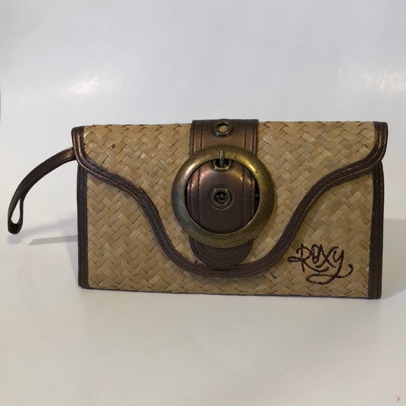 Roxy Handbags - Roxy Straw Wristlet